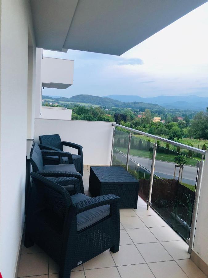 Apartament Happiness Jelenia Góra Kültér fotó